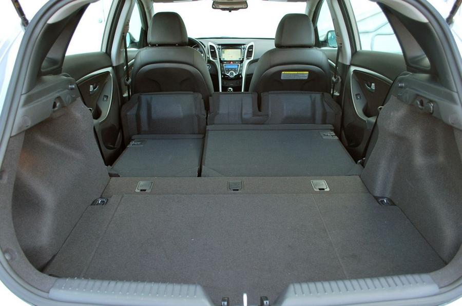  Hyundai Elantra GT 2012 года  (фото 54 из 151)
